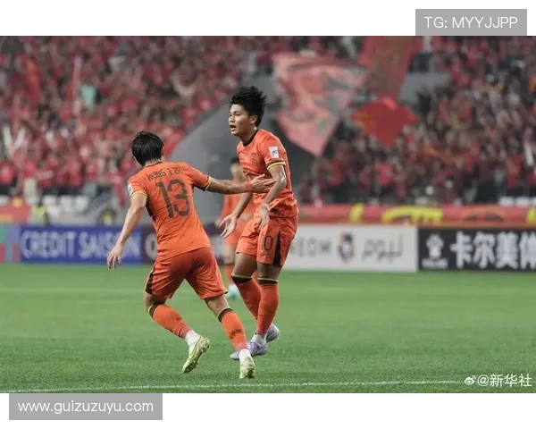 中国足球迎来历史性突破 国足首次晋级亚洲杯四强 创造新篇章 中国足球迎来历史性突破 国足首次晋级亚洲杯四强 创造新篇章