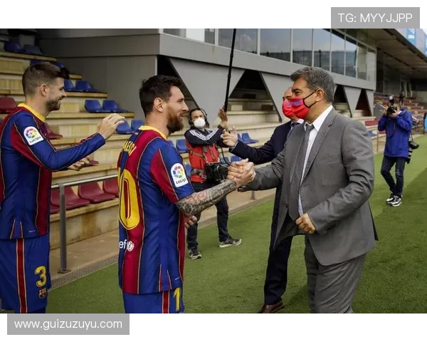 梅西回归巴萨传闻不断 球迷热议阿根廷天王是否重返诺坎普